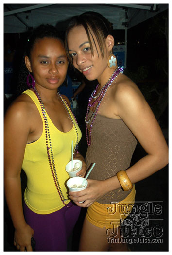 islandpeople_fed_up_2009_dec27-020