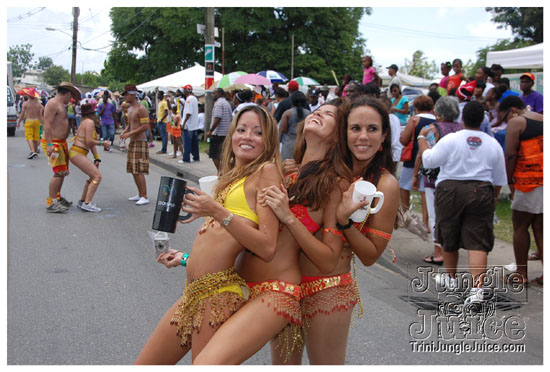kadooment_day_2009_pt1-326