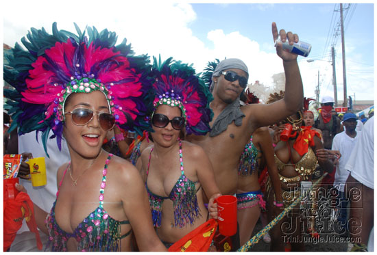 kadooment_day_2009_pt2-174