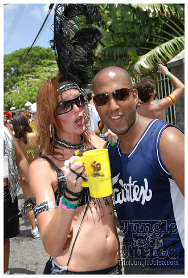 kadooment_day_2009_pt2-176