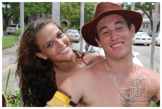kadooment_day_2009_pt2-182
