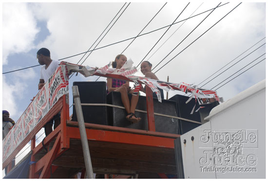 kadooment_day_2009_pt2-183
