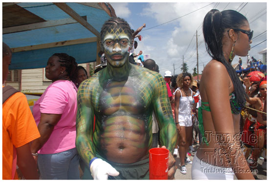 kadooment_day_2009_pt2-194