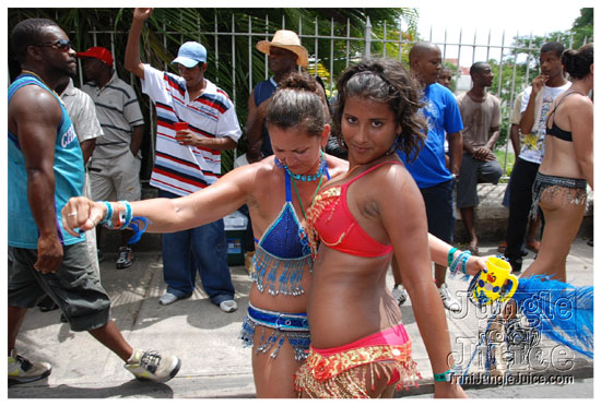 kadooment_day_2009_pt2-209