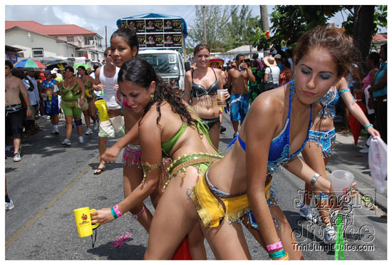 kadooment_day_2009_pt2-226