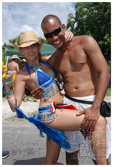 kadooment_day_2009_pt2-240
