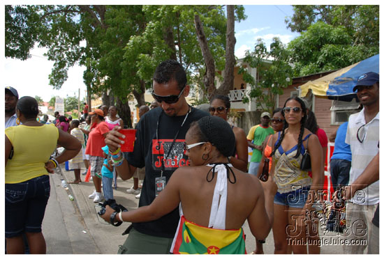 kadooment_day_2009_pt2-252
