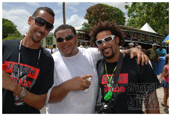 kadooment_day_2009_pt2-253