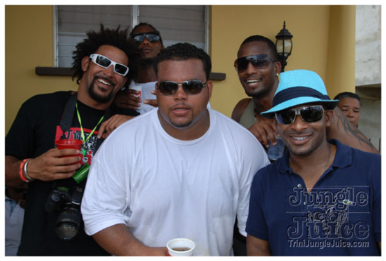 kadooment_day_2009_pt2-254