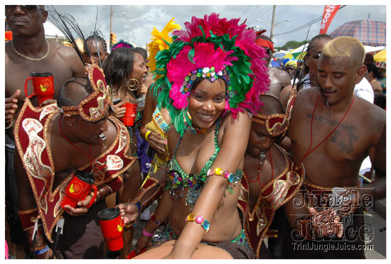 kadooment_day_2009_pt2-277
