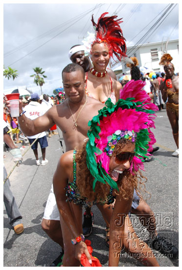 kadooment_day_2009_pt2-283