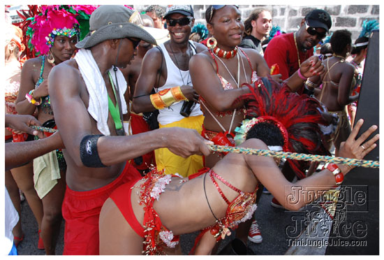 kadooment_day_2009_pt2-295