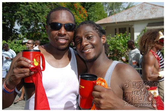 kadooment_day_2009_pt2-304