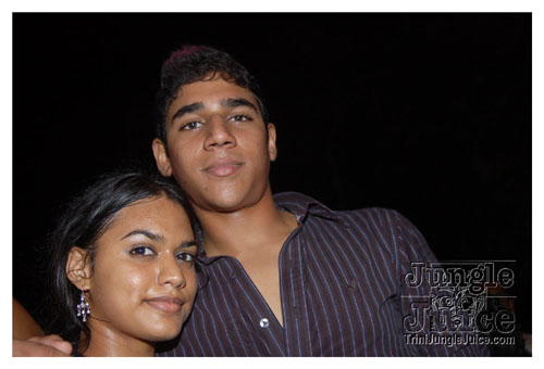 kama_sutra_2009-145