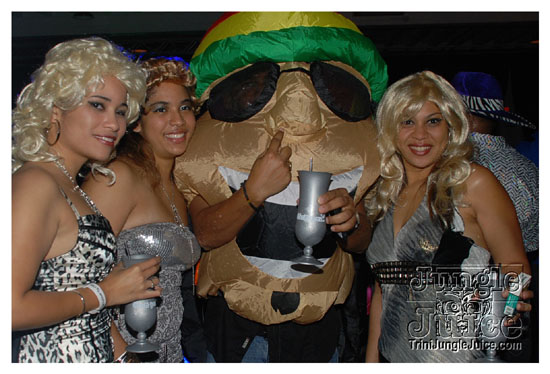 mask_oct31-066