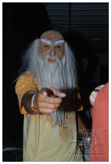 mask_oct31-106