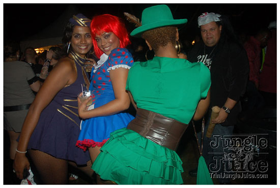 spooked_oct30-081