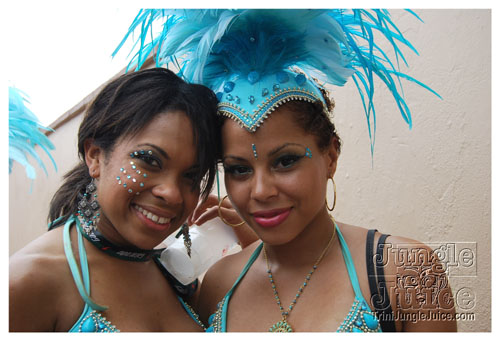 tribe_tue_2009_pt2-007