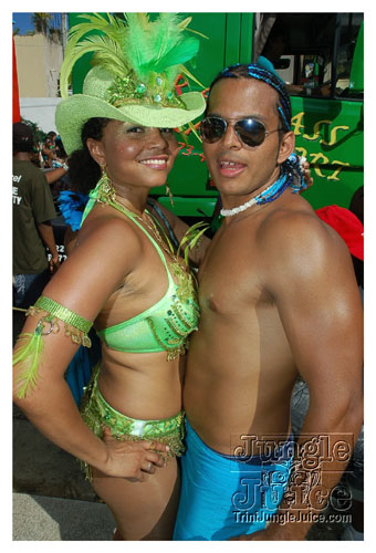 tribe_tue_2009_pt2-340