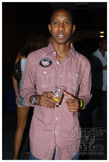 vale_bfast_party_ny_sep5-093