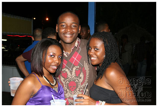 3some_may15-028