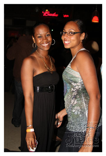 after_glow_2010-001