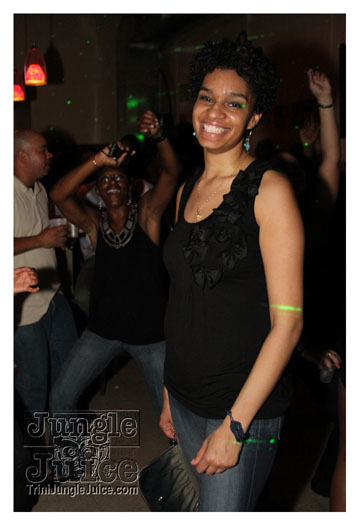 after_glow_2010-051