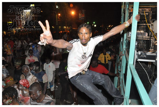 bachanal_jouvert_2010_pt2-248