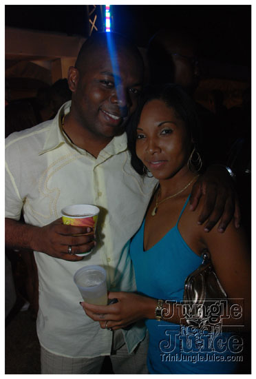 beach_house_carnival_2010_pt2-148