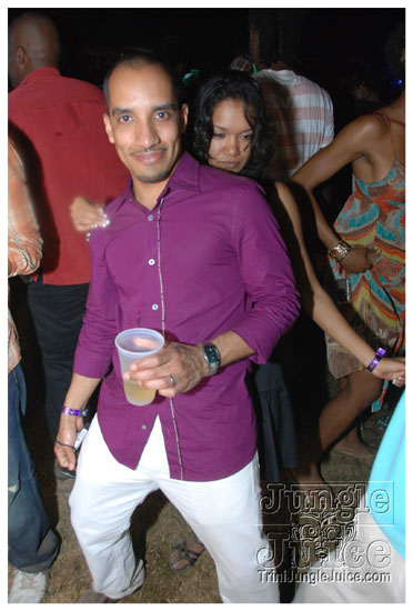 beach_house_carnival_2010_pt2-155