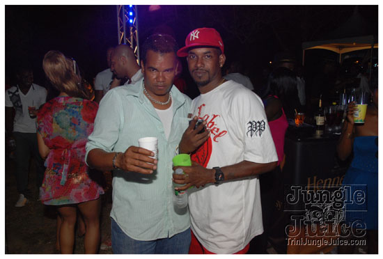 beach_house_carnival_2010_pt2-174