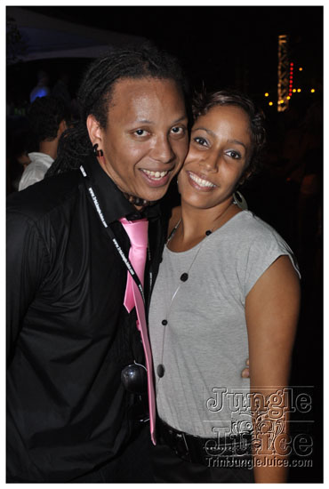beach_house_carnival_2010_pt2-181
