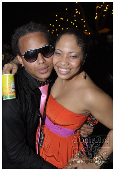 beach_house_carnival_2010_pt2-207