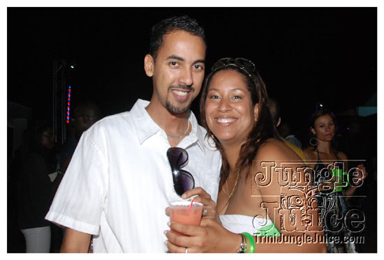 beach_house_carnival_2010_pt2-221