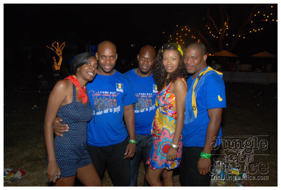 beach_house_carnival_2010_pt2-238