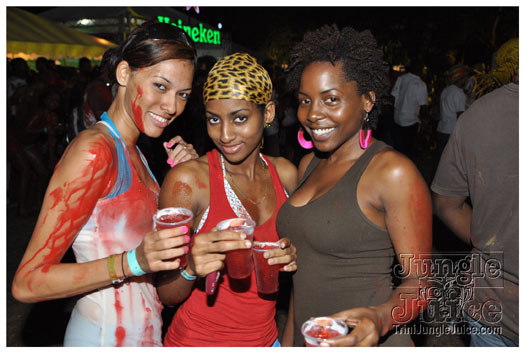 beach_jouvert_2010_apr3-174