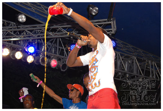 beach_jouvert_2010_apr3-187