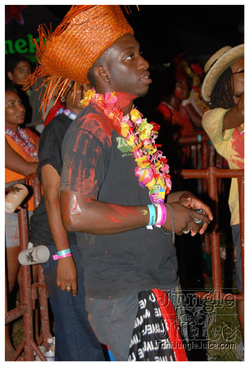 beach_jouvert_2010_apr3-238