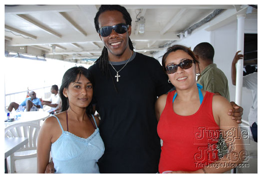 booze_cruise_2010_pt1-163
