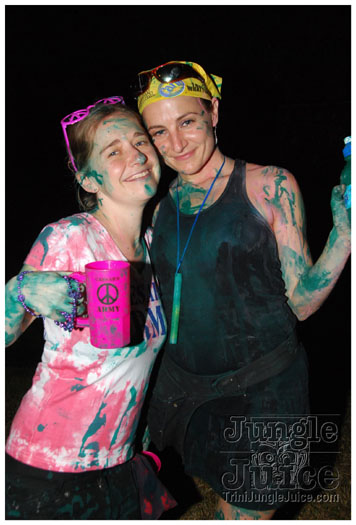 caesars_hippie_army_2010-110