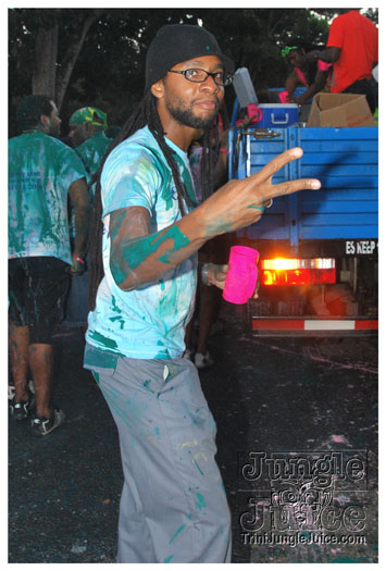 caesars_hippie_army_2010-131