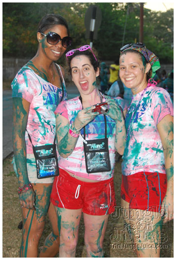 caesars_hippie_army_2010-140