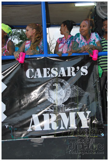 caesars_hippie_army_2010-145