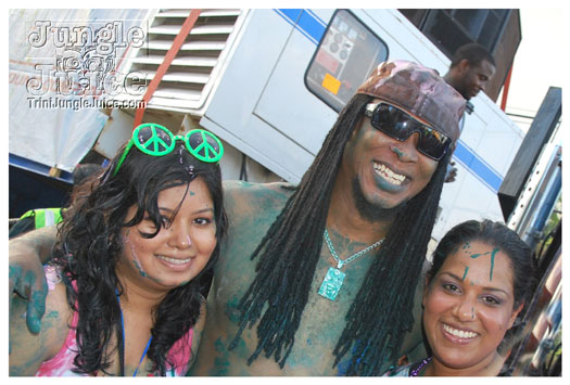 caesars_hippie_army_2010-152