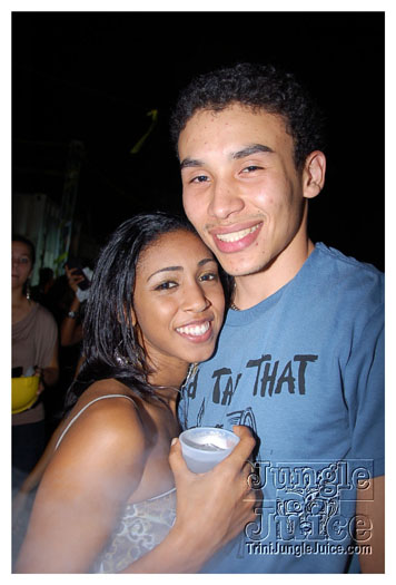 caution_2010-054