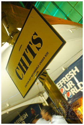 caution_2010-060