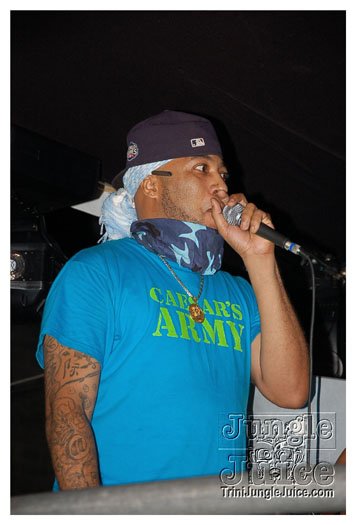 caution_2010-122