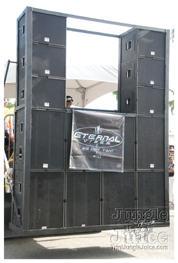 cayman_carnival_batabano_2010_pt1-174