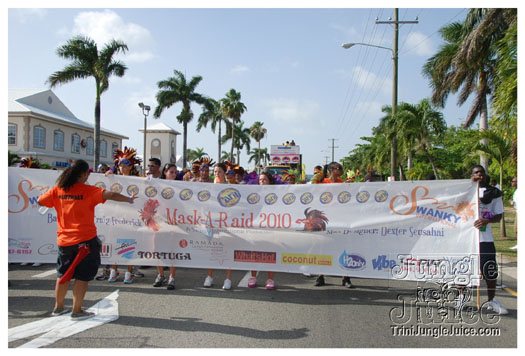 cayman_carnival_batabano_2010_pt1-177
