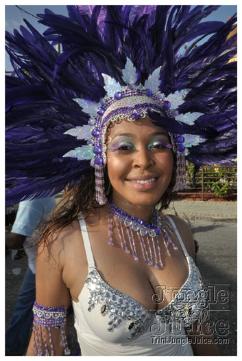 cayman_carnival_batabano_2010_pt2-163